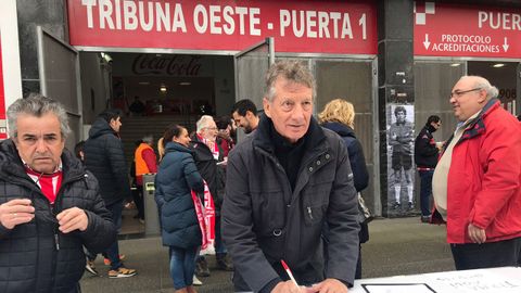 Recogida de firmas para camibar el nombre de la Puerta 1 del Molin�n