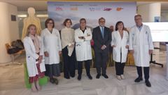 Profesionales sanitarios y representantes de asociaciones de enfermos presentaron en el Chuac la campaña sobre el linfoma