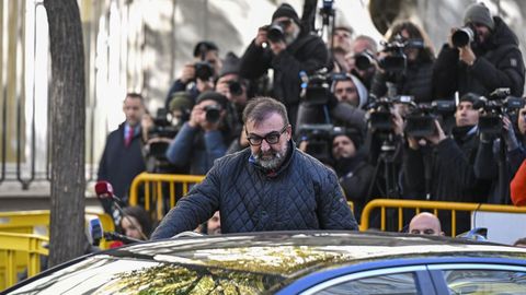 El exasesor de José Luis Ábalos, Koldo García, antes de la vista en el Supremo, celebrada el 27 de noviembre, que concluyó con su ingreso provisional en prisión.
