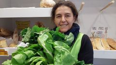 Reyes Dom�nguez atiende en Frupan