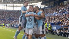 Los jugadores del Celta, celebrando uno de sus goles ante el Levante en la primera vuelta.