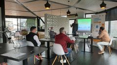 La primera cata se celebr� en el restaurante O Mirador de Portomar�n