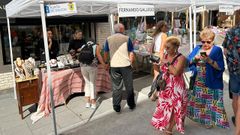 El joyero Fernando Gallego mostr� sus productos en A Feiri�a.