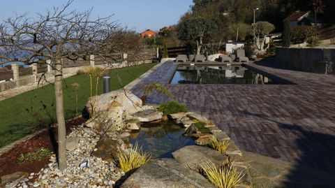 El estanque ms pequeo del jardn