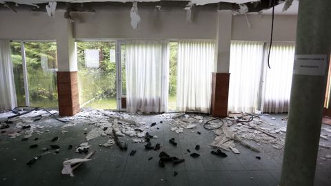 Los vándalos destrozaron completamente el local