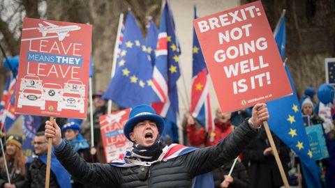 Un activista proeuropeo alerta de la fuga de empresas cuando se consume el �brexit�