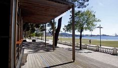 El canon que pagar� la concesionaria es de 450 ? y el horario de apertura ser� de 9.00 a 2.30.