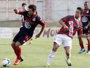 Make persigue a Gama en el amistoso ante el D�por.