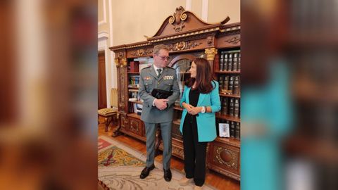 Miguel Gonz�lez Arias, jefe de la Comandancia de la Guardia Civil de Lugo desde el a�o 2013, e Isabel Rodr�guez, subdelegada del Gobierno en la provincia.