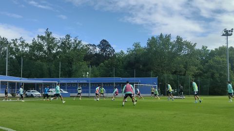Entrenamiento del Oviedo en El Requexón