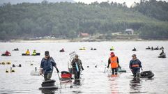 Mariscadoras en Os Praceres, Pontevedra, en una foto de archivo