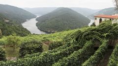 Cabo do Mundo, en el ro Mio en O Saviao