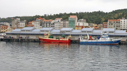 Foto de archivo de la lonja vieja de Ribeira y su entorno