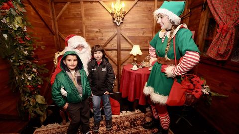 Pap� Noel volver� a recibir hoy a los ni�os en Carballo 