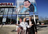 Garc�a Seoane, con una �doble� de Ana Pastor, particip� en la parodia a la ministra de Fomento. 