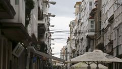 El actual alumbrado dejar� paso a luminarias circulares suspendidas por cables