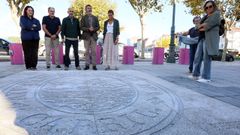 Autoridades locales y representantes vecinales, ayer en la visita institucional