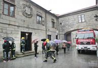 La alarma, infundada, moviliz� a Protecci�n Civil y bomberos. 