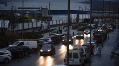 Trfico en la avenida de Ourense en Marn, que un informe del Puerto considera una fuente mayor de ruido que la actividad del recinto martimo