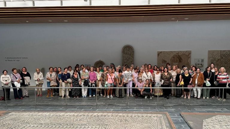 Casi 200 mujeres participan en el programa pionero e inclusivo Coidarte, que busca generar tiempo y espacio en los museos para el autocuidado fsico, emocional y cognitivo