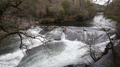 Instalaciones de la estaci�n de bombeo del r�o L�rez en Pontevedra