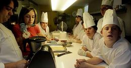 Los alumnos de Down Coru�a, en la �masterclass� ofrecida por Lourdes de Oro.