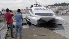 El superyate de la marca alemana atracado en Bouzas