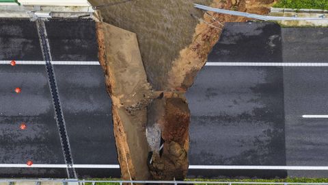 Imagen del colapso en la autopista A1, principal v�a de conexi�n entre Lisboa y Oporto