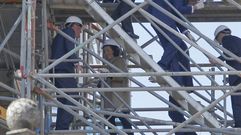 La vicepresidenta se sube al andamio