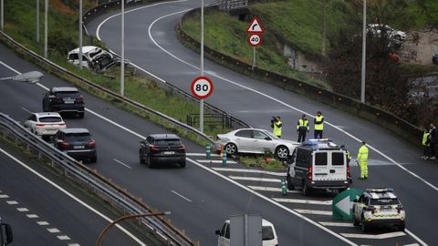 Accidente en la AP-9 con dos veh�culos implicados