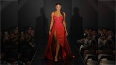 Desfile en Neptuno Madrid por el aniversario de Selmark