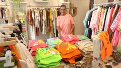Mara Jabois, en la tienda Hypatia, de Sanxenxo