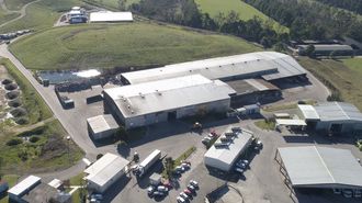 En una imagen de archivo, vista area de la planta de basuras de Servia.