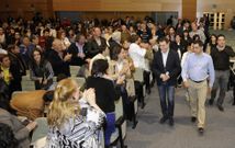 <span lang= es-es >Jos� Luis Espi�o con toda su candidatura y el conselleiro Rom�n Rodr�guez en el auditorio ferial. </span>