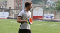 �lvaro Cuello, ejerciendo de preparador f�sico en el Caudal Deportivo