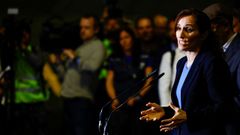 M�nica Garc�a, durante su comparecencia en el puerto de Granadilla de Abona