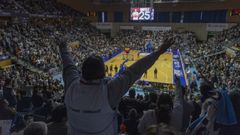 El derbi ante el Leyma Coru�a depar� la mejor entrada de los �ltimos a�os en Sar, con seis millares de espectadores.