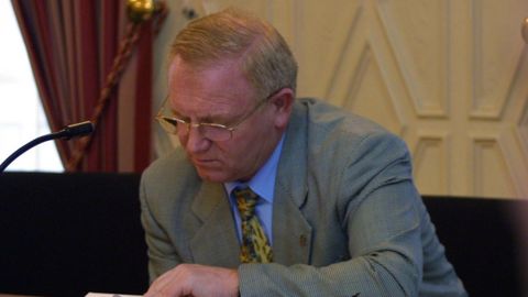 Miguel �ngel Barredo en un pleno municipal durante su etapa como concejal, en una imagen del a�o 2001