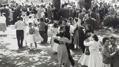 Baile dentro de la f�brica de Xuvia