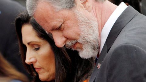 Jerry Falwell Jr. y su mujer Becki Tilley