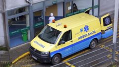 Entrada del servicio de urgencias del hospital Montecelo, en Pontevedra