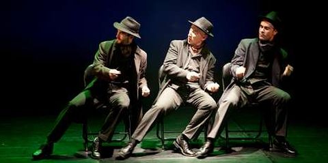 Un momento da representaci�n da peza �Amizade�.