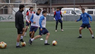 Momento de un entrenamiento de la UD Ourense