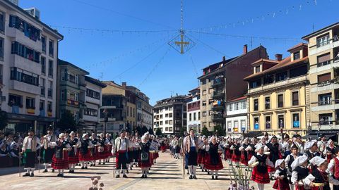 Danza del Portal, en Villaviciosa, en su 70 aniversario