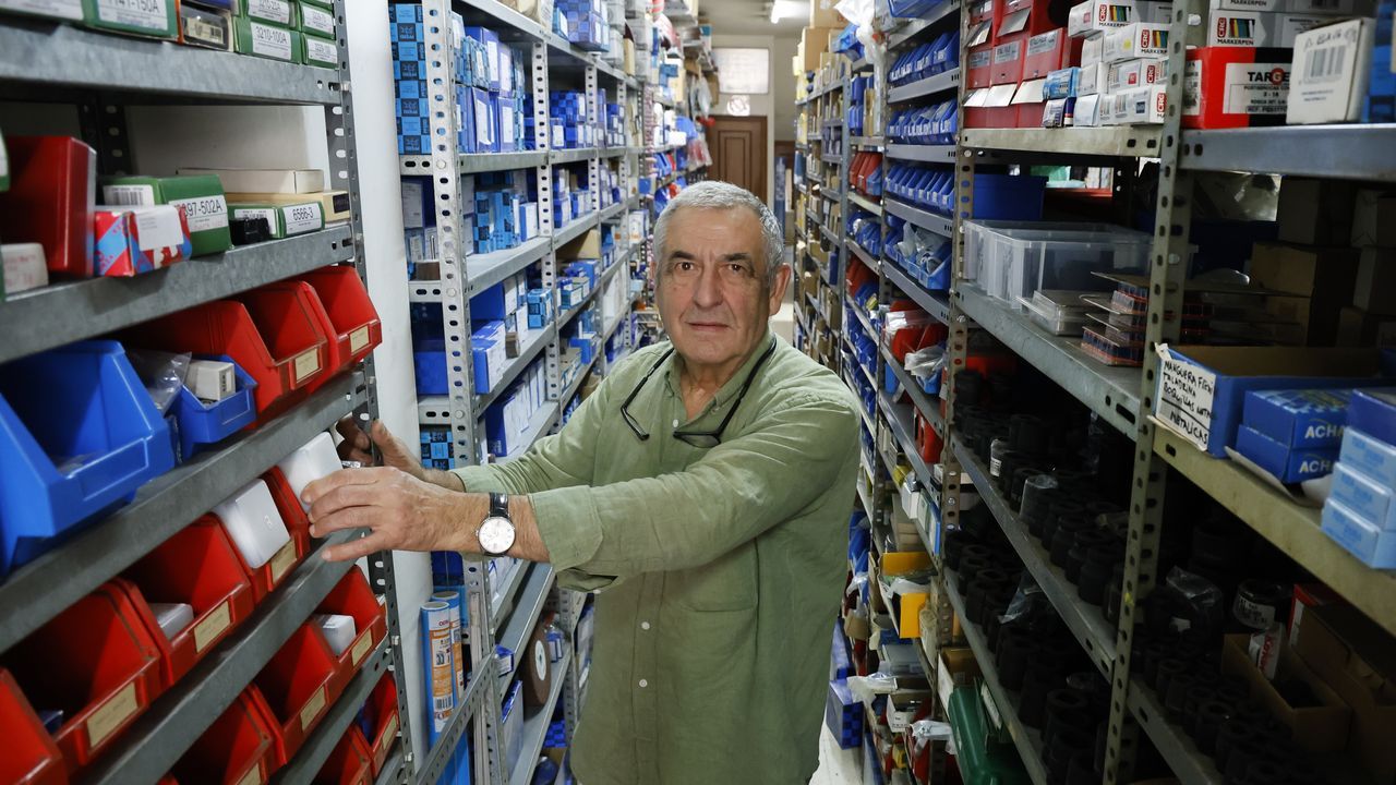 A la venta por jubilación en Viveiro Ferpa, un almacén de suministros industriales único entre Ferrol y Avilés