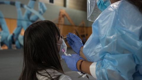 Una paciente del rea sanitaria, en el Vaci-Crib del recinto ferial Expourense