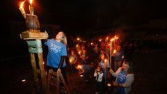 Encendido de la llama de las olimp�adas rurales de Landrove