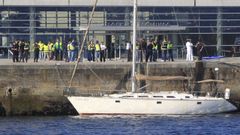 El 'narcovelero' Silver Black, apresado en el Atl�ntico con m�s de 600 kilos de coca�na en su interior