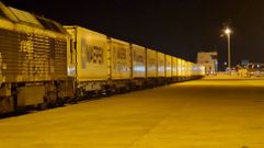 Uno de los trenes de prueba en la rada gaditana de la nueva l�nea de Mar�n a Algeciras 