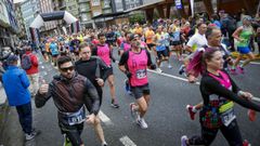 Cerca de 700 participantes tomaron la salida en la carrera Mar de Boiro-Memorial Pepe Buceta